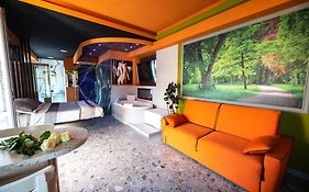 Garda fantasy green jacuzzi sauna piscina